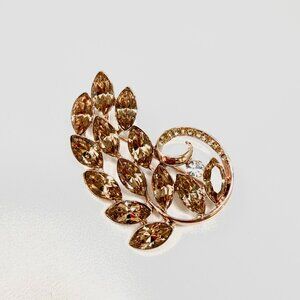 🆕 On Trend Rose Gold & Topaz  Crystal Accent Pin
